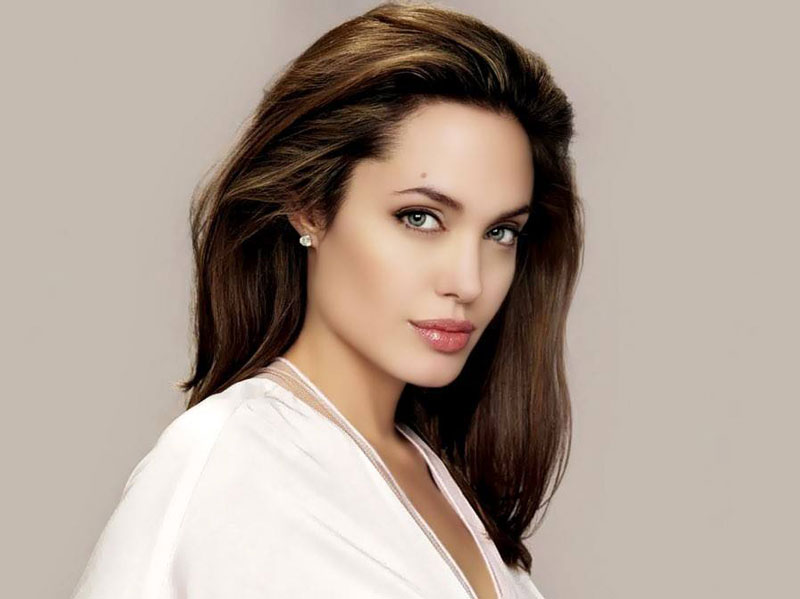 蜂鸟电竞-马拉松夜战:渝州天虎队强势反弹庐州霹雳队,主帅临场妙招更衣室氛围正向(越战电影老虎连)