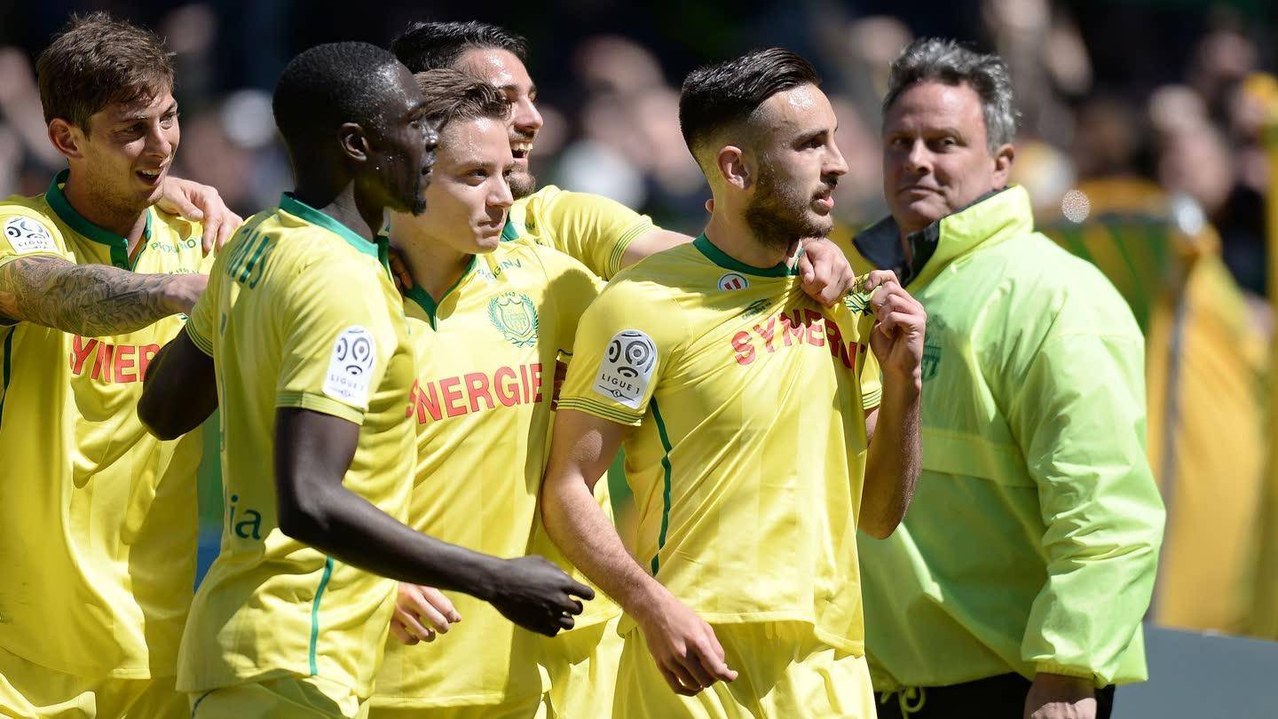 蜂鸟电竞-国际比赛日法甲焦点战，斯图加特扳平良机，质疑声仍在，球队文化再被提及的简单介绍