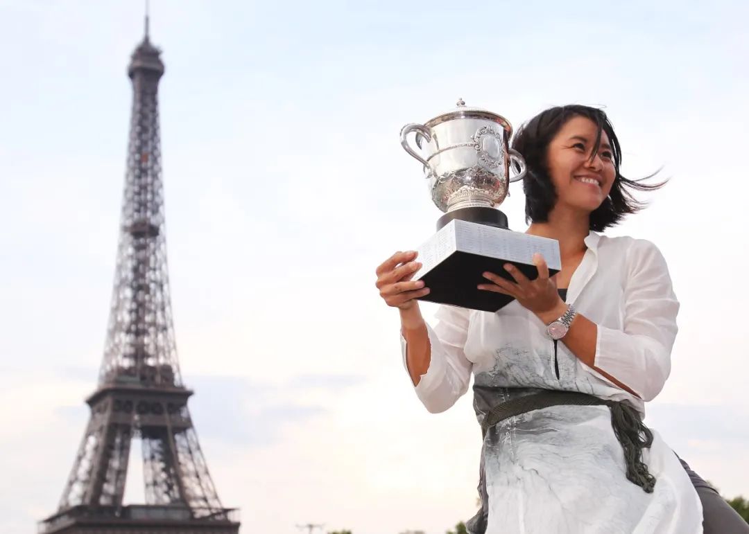 蜂鸟竞技-科维托娃新星挺进下一轮表现惊艳,巴塞罗那未来可期!的简单介绍